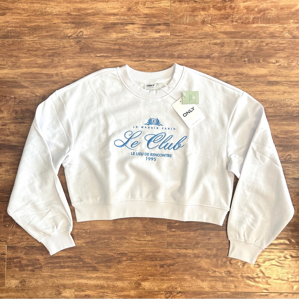 NWT Only embroidered white sweatshirt blue Paris preppy old money quiet luxury